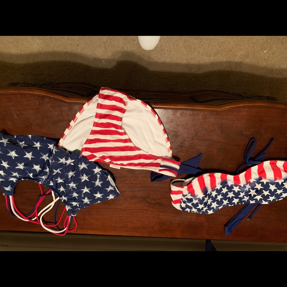 Swimsuit - Picture 2 of 3